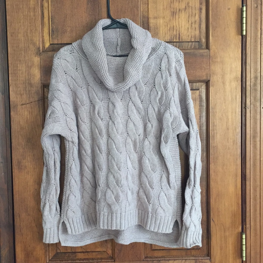 Banana Republic cozy sweater❤️
